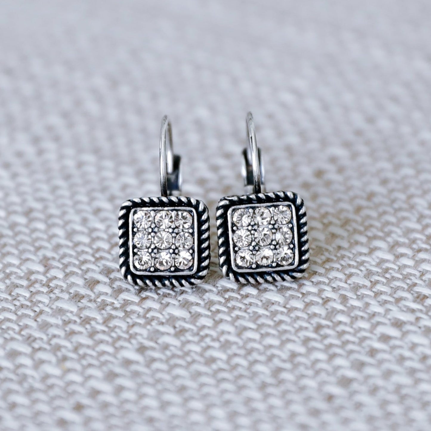 ANNIE EARRING
