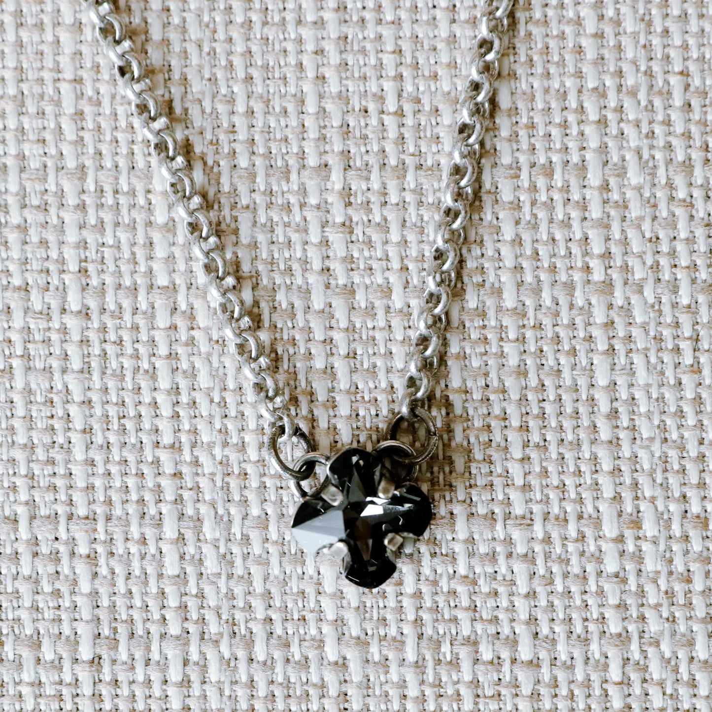 CANTERBURY NECKLACE