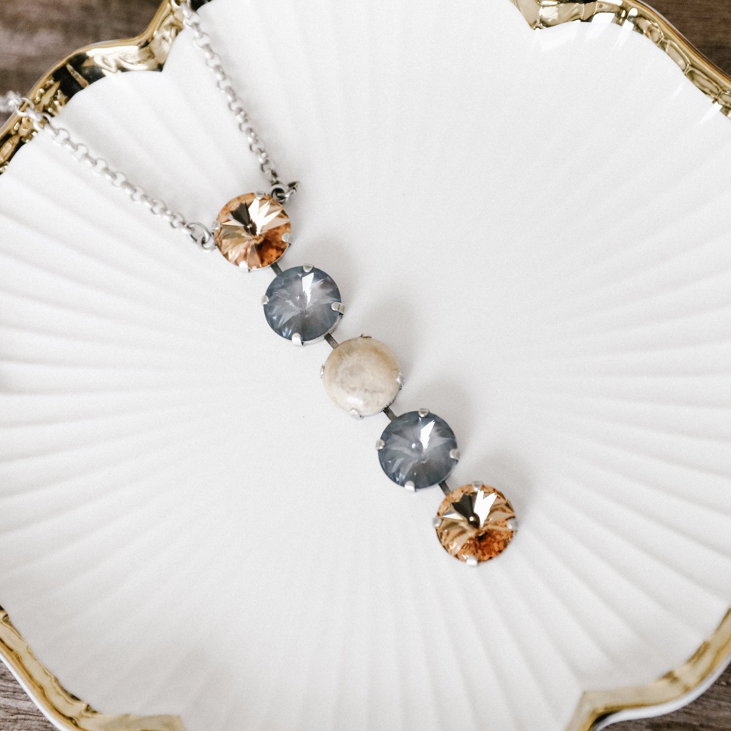 DARCY NECKLACE
