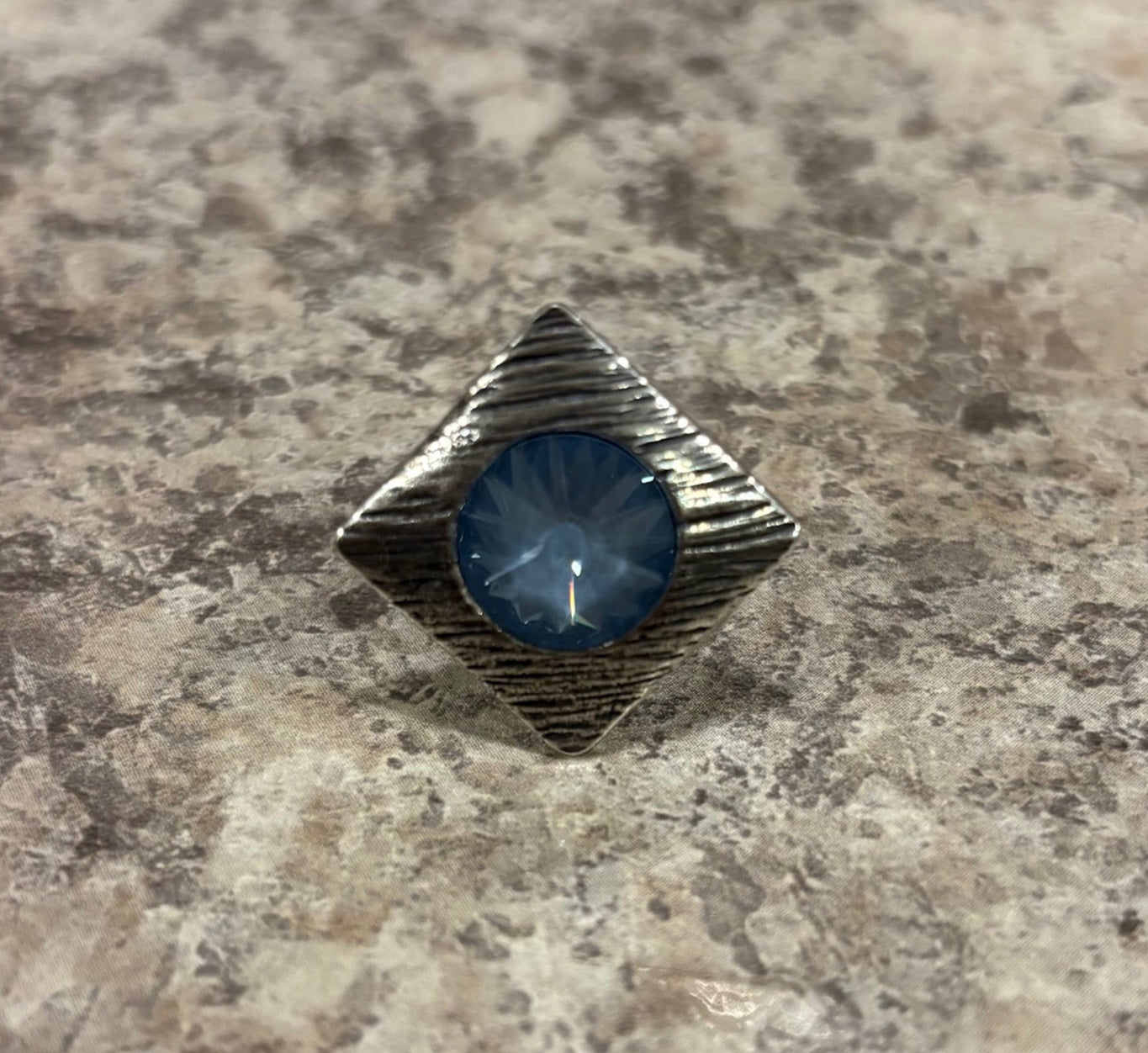 THATCHED ADJUSTABLE RING