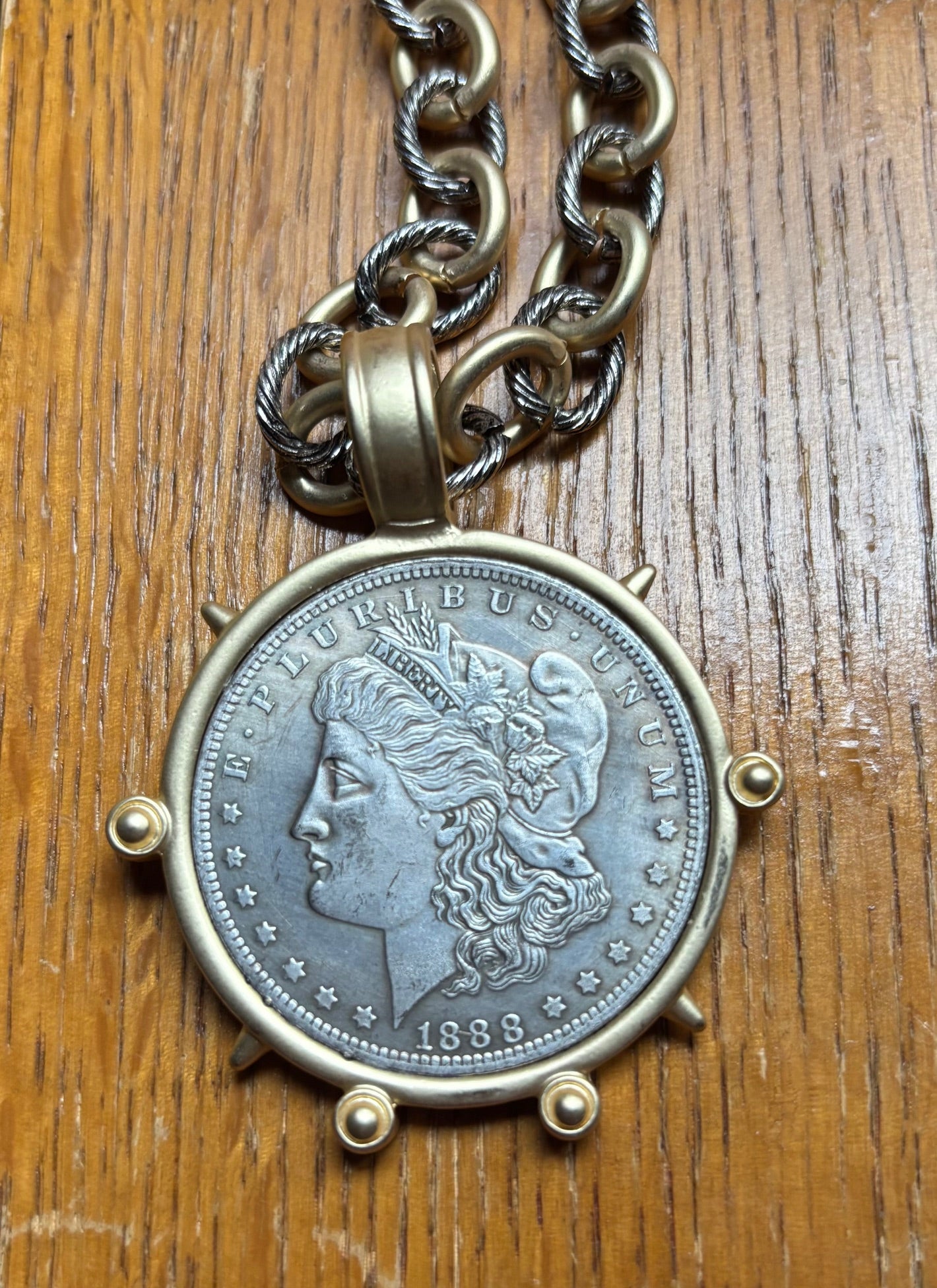 ANNA COIN NECKLACE