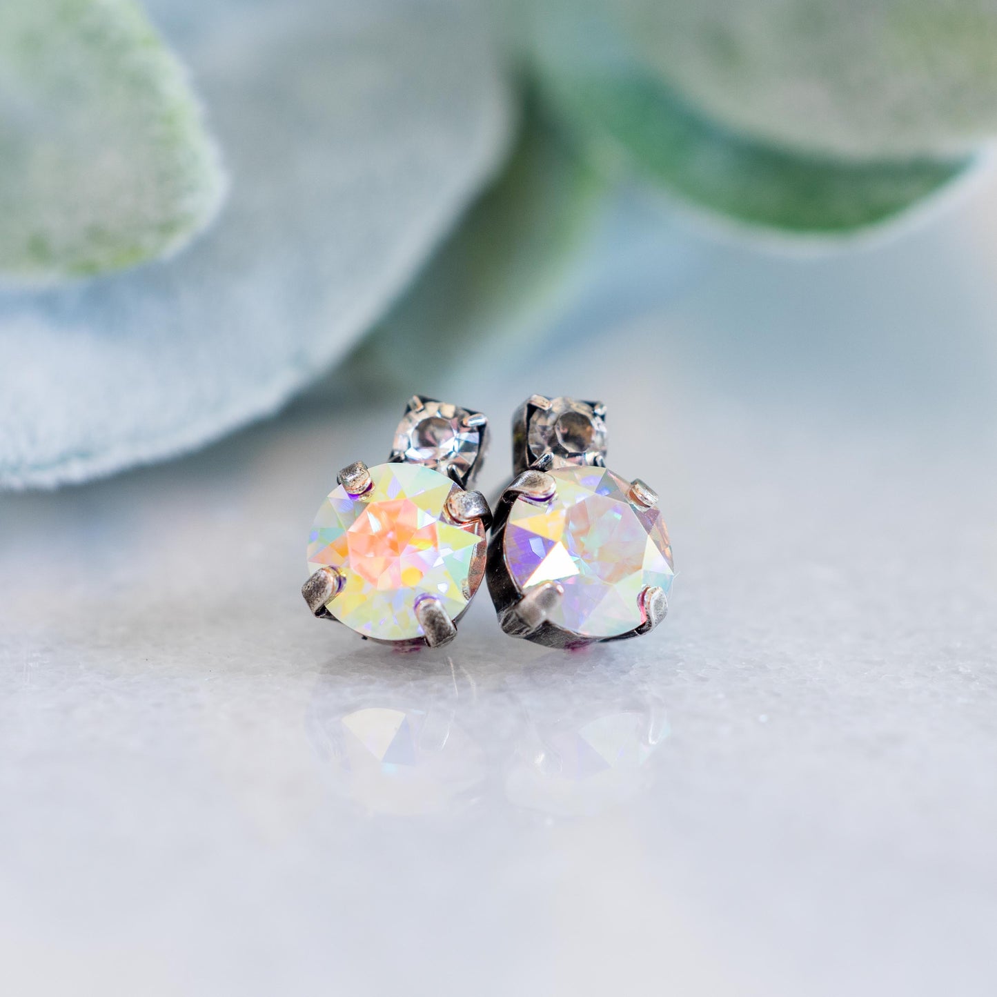 JACKIE POST EARRING