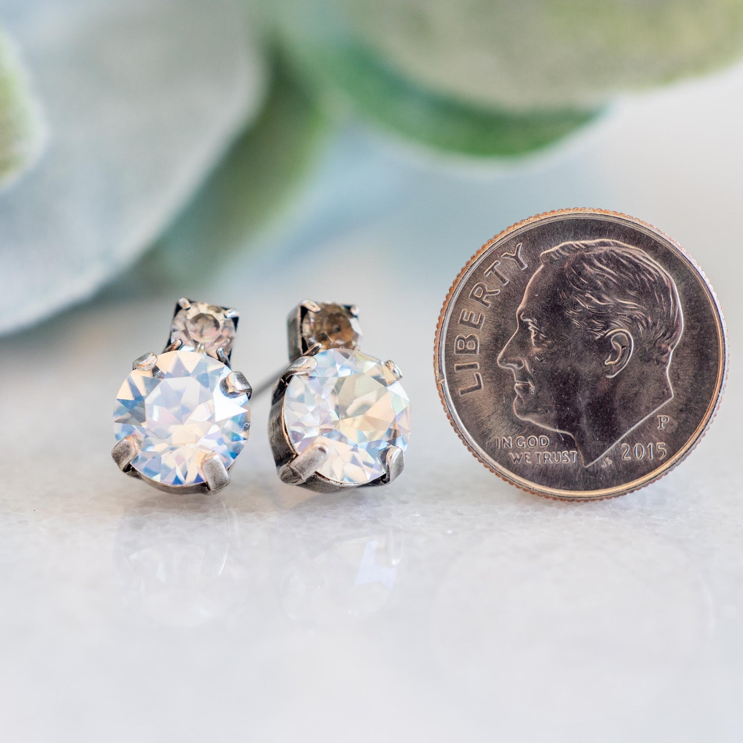JACKIE POST EARRING