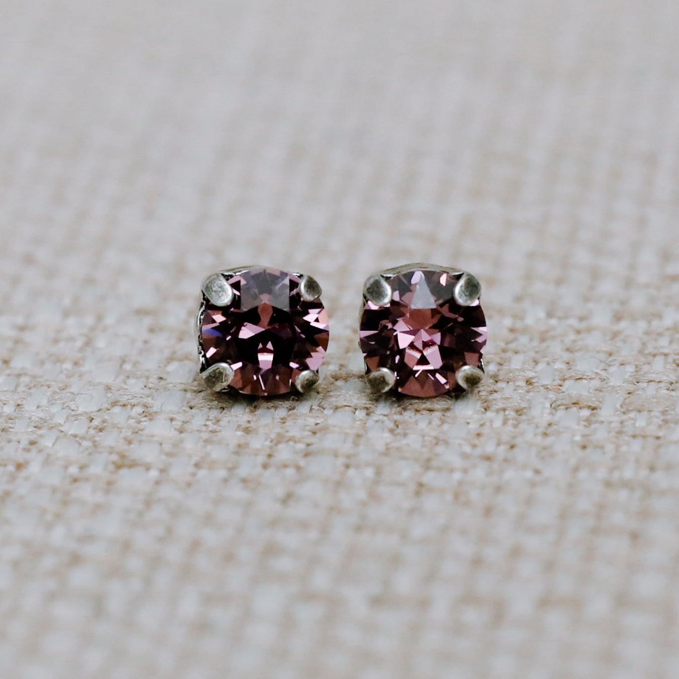 JANE POST EARRING SPRING/SUMMER 2024