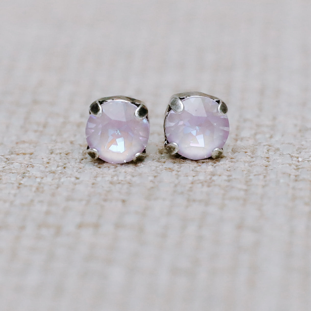 JANE POST EARRING SPRING/SUMMER 2024