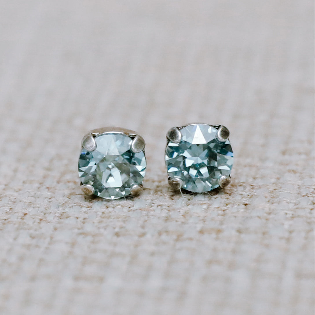 JANE POST EARRING