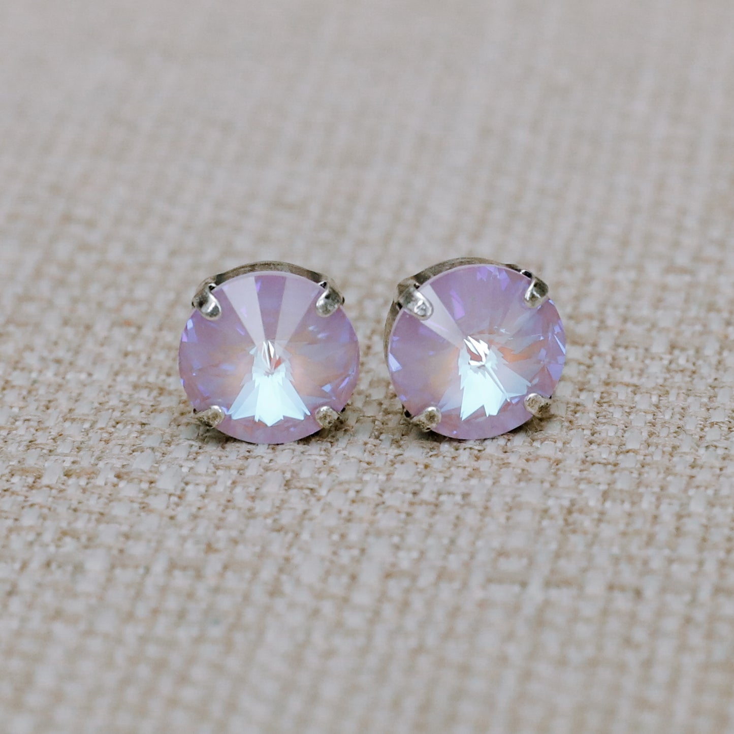 JANNA POST EARRING