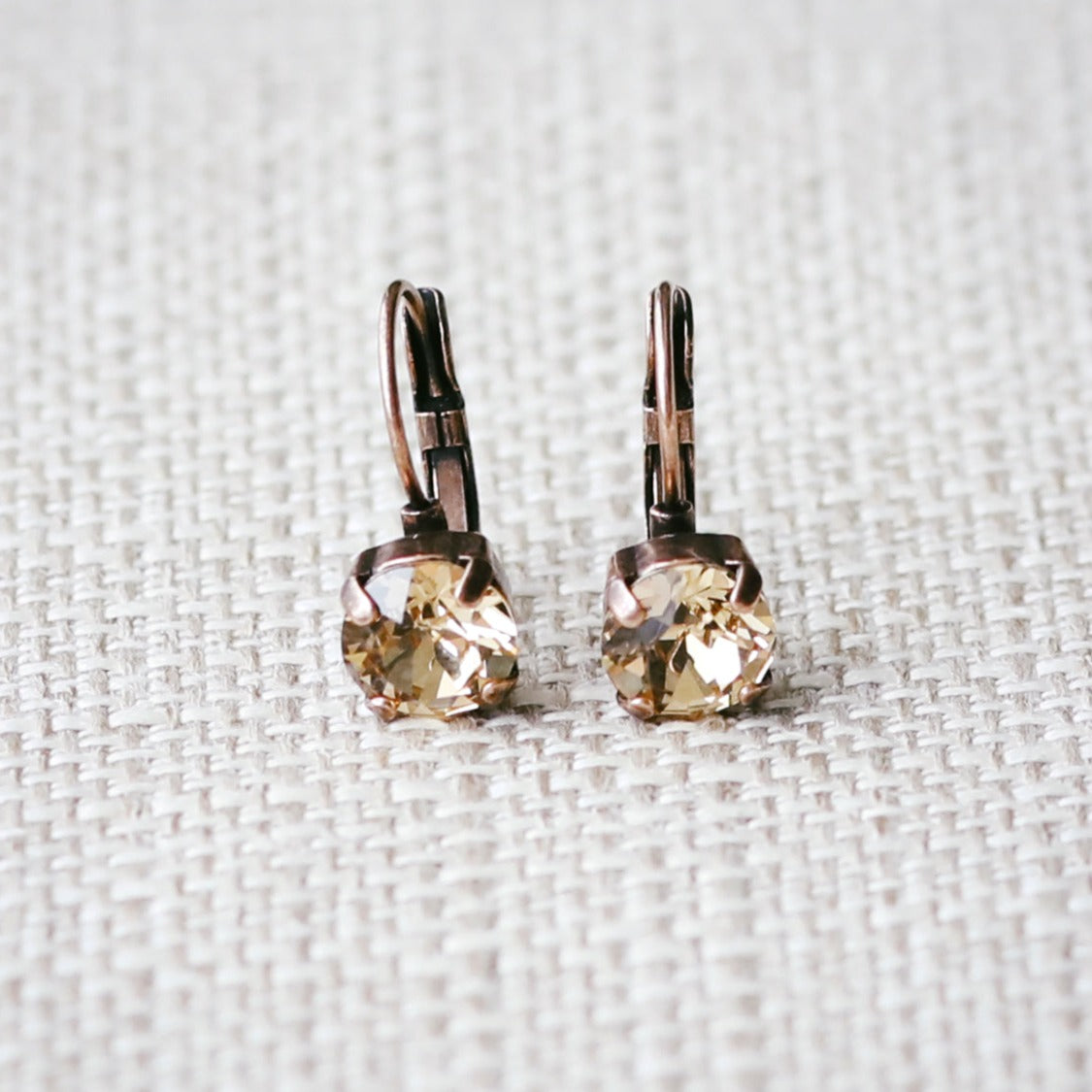 JESS EARRING FALL 2023