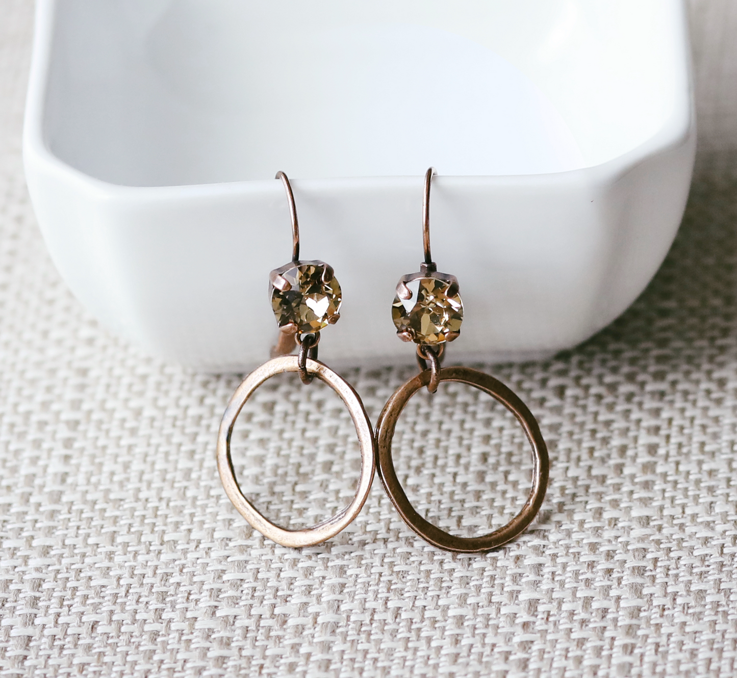 LAUREL EARRING FALL 2023