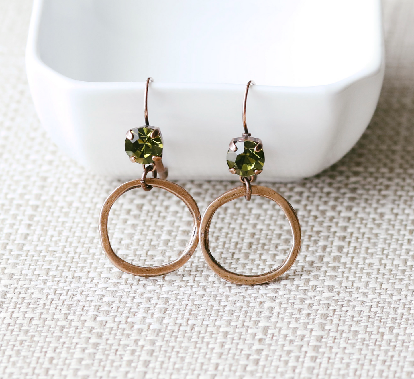 LAUREL EARRING FALL 2023