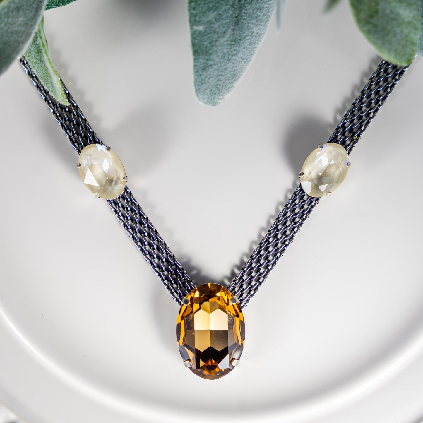 ODILE NECKLACE