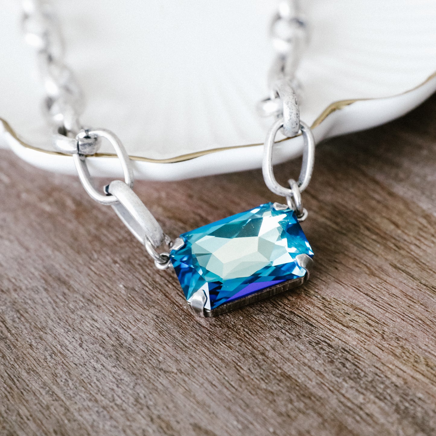 REGINA LUX NECKLACE