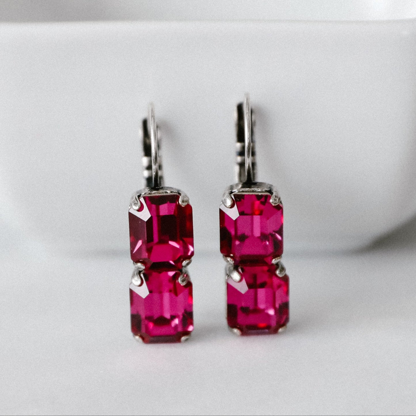 SAGE EARRING