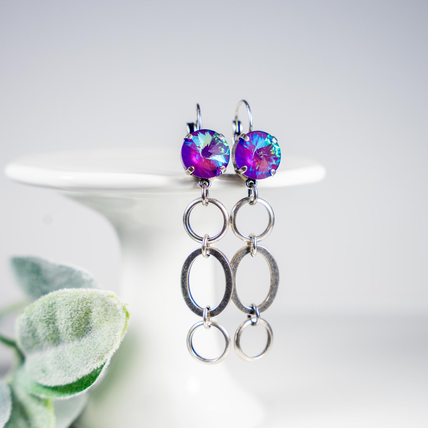 TINA EARRING