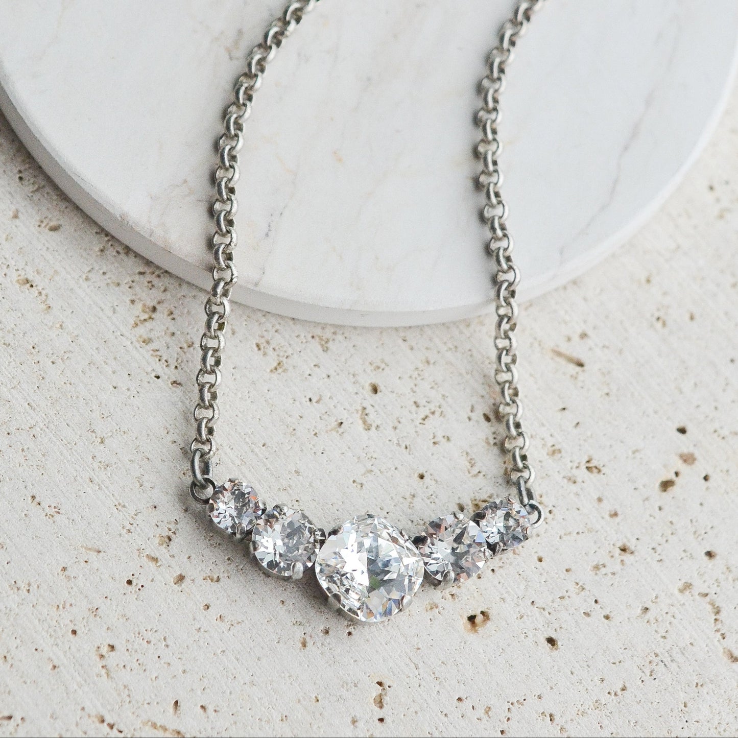 DONNA NECKLACE