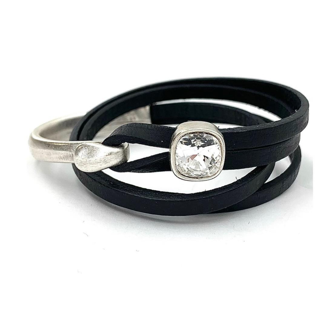 COCO LEATHER WRAP BRACELET