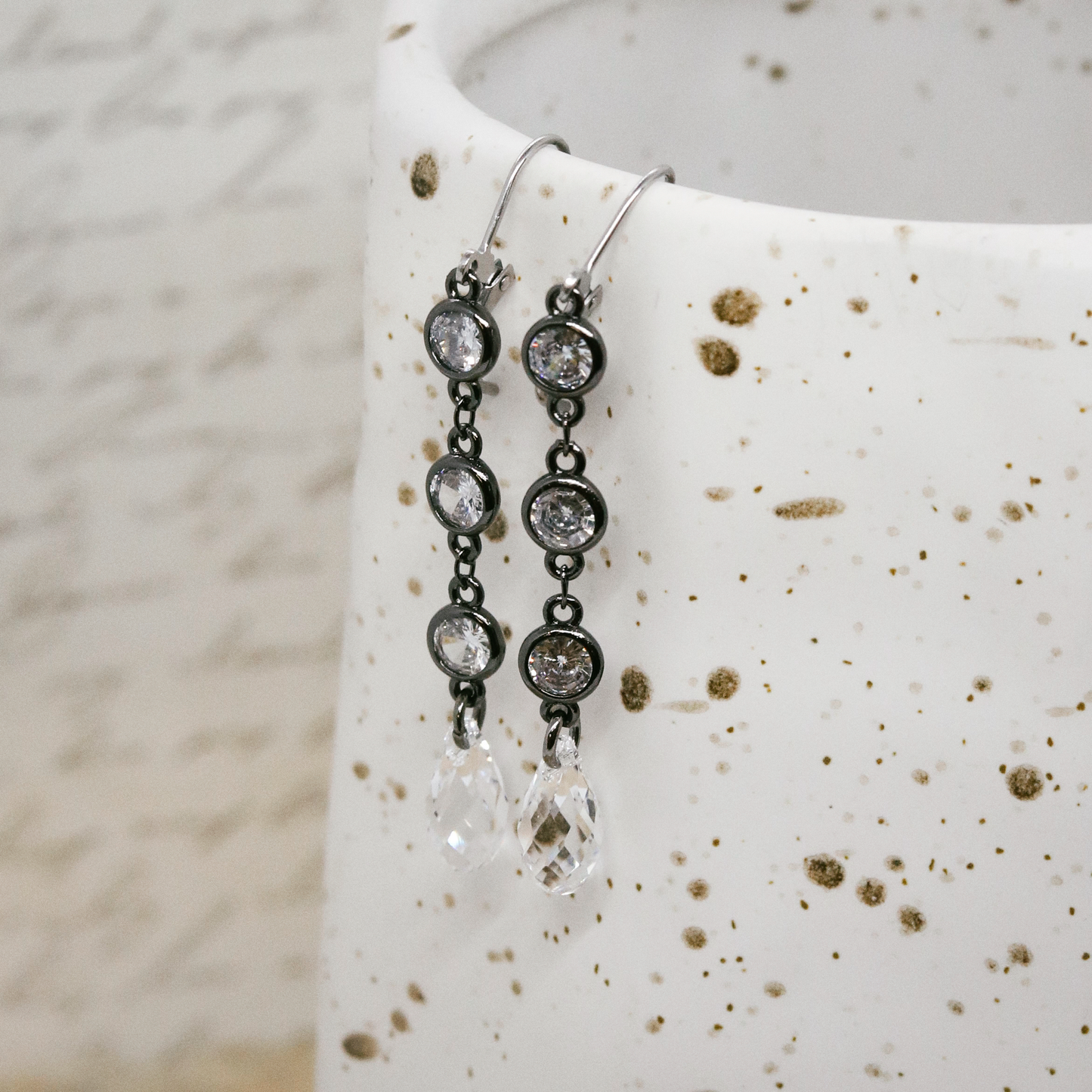 LONDON EARRING