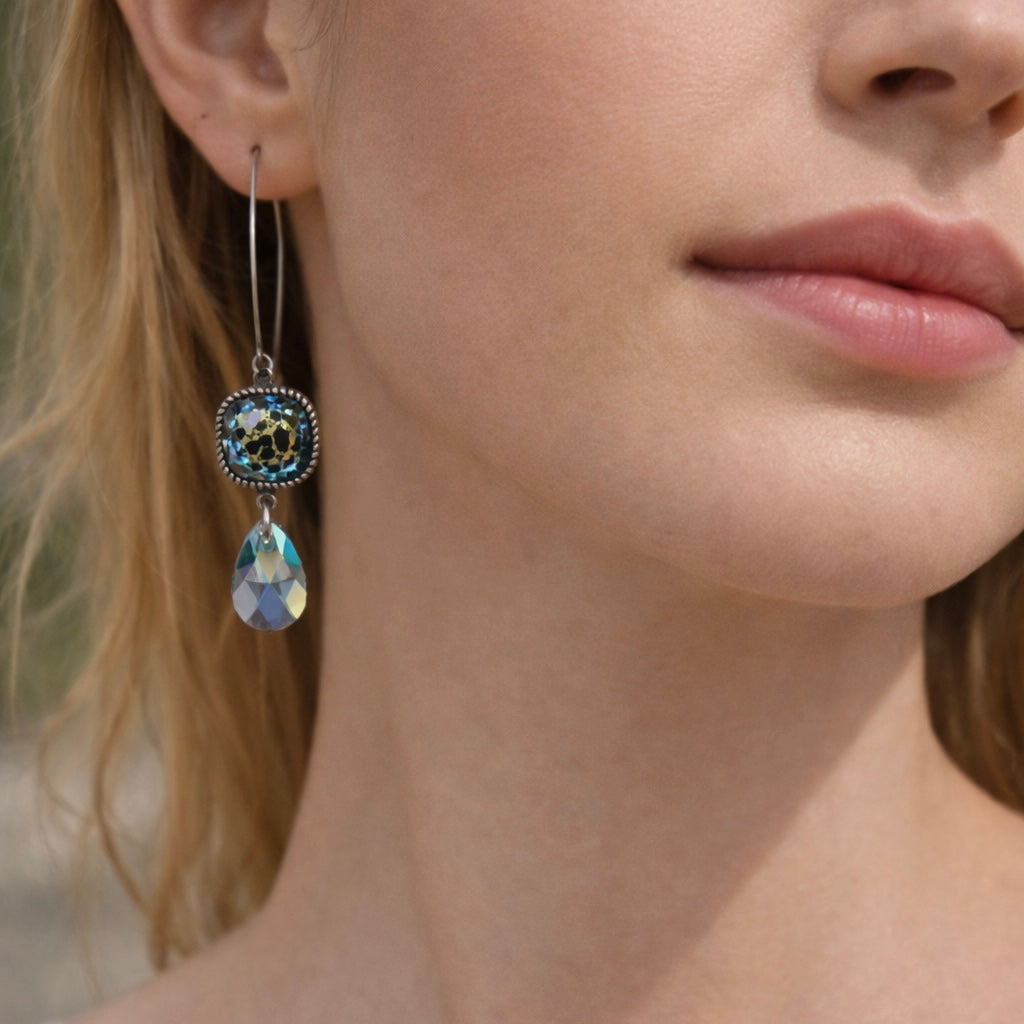 BASH EARRING