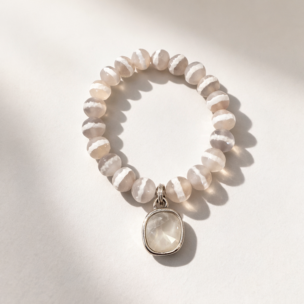 ARTI STRETCH BRACELET WHITE OPAL ACCENT