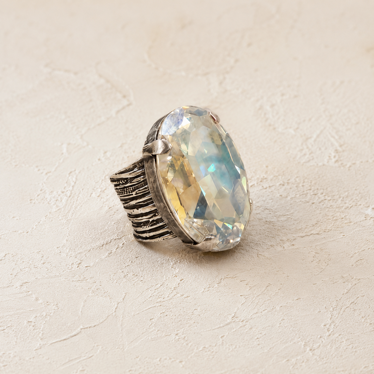 GRETA RING