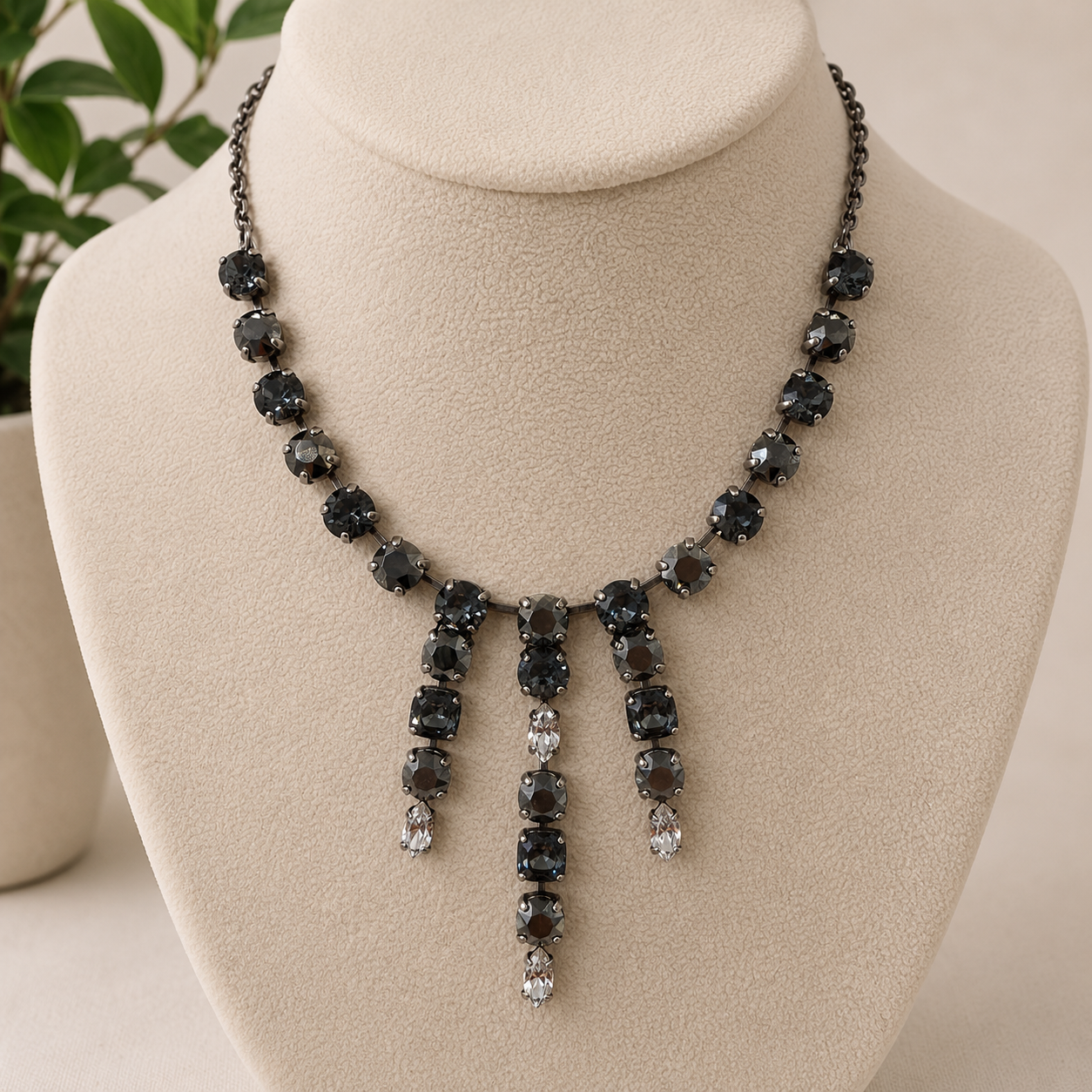 NORA SILVER OMBRE NECKLACE