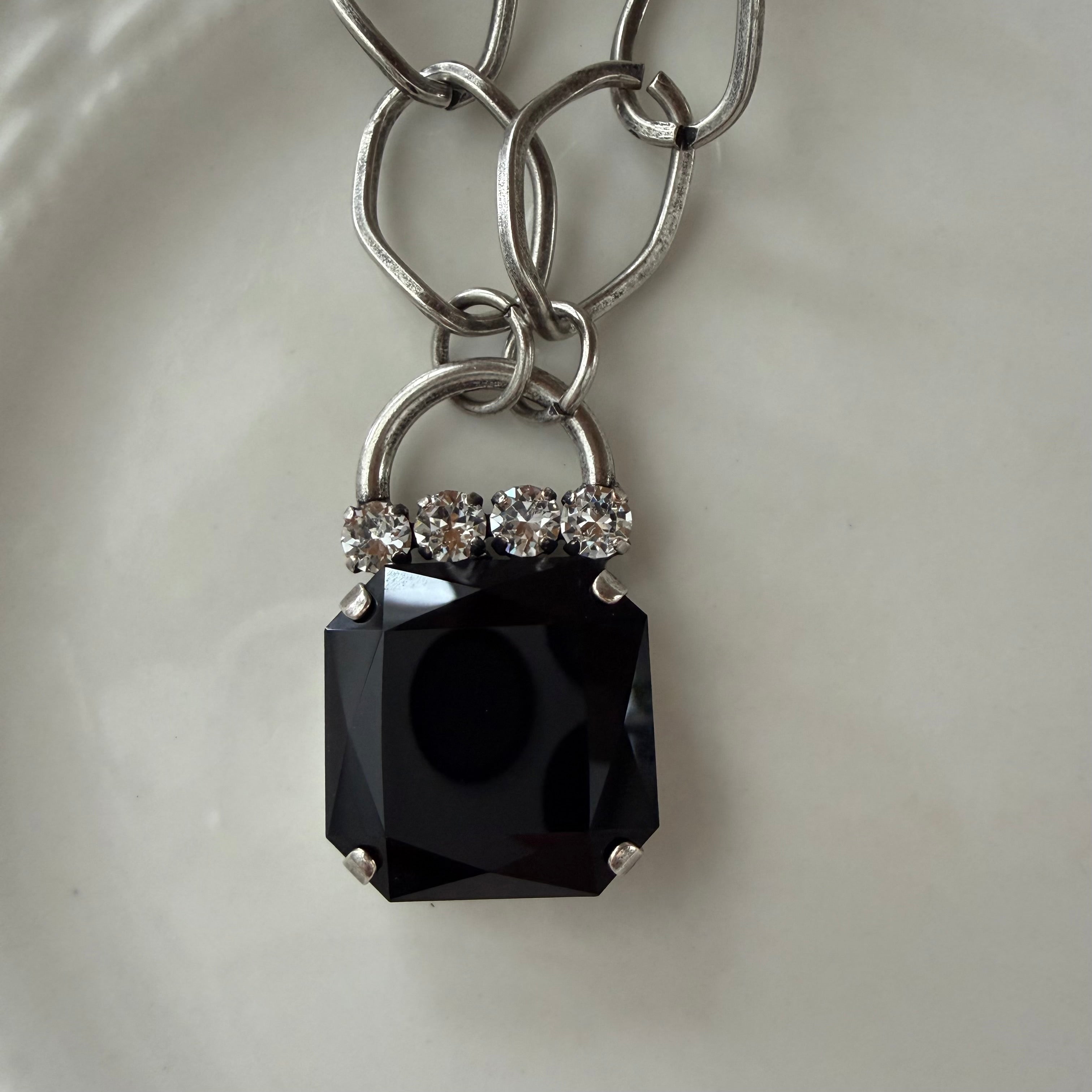 MARISSA LOCK NECKLACE