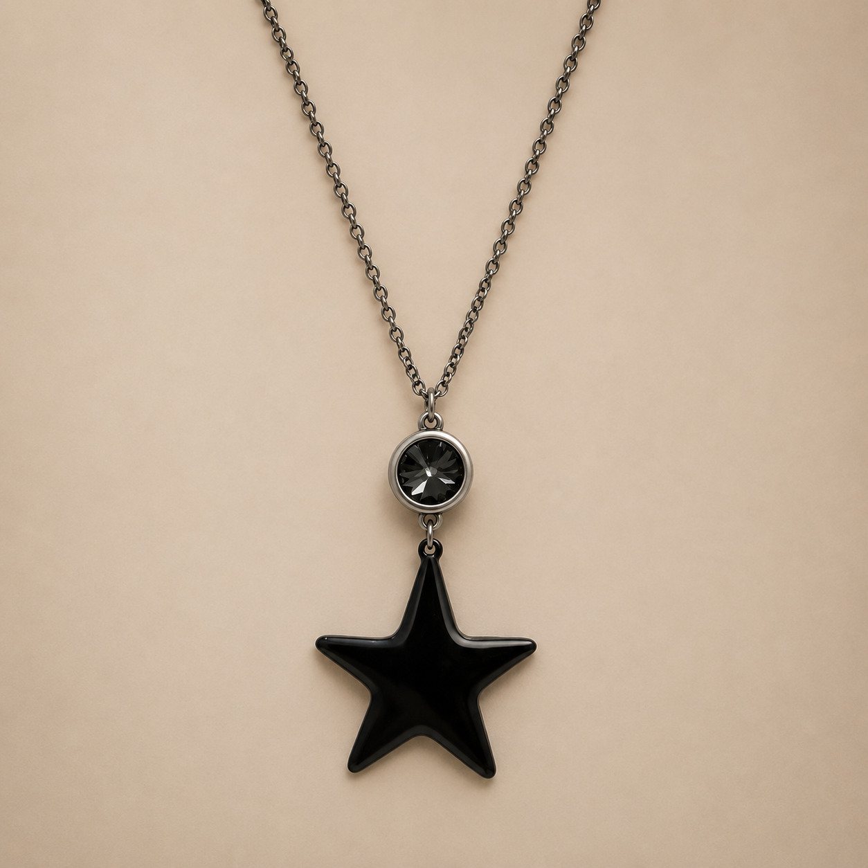 LOGAN NECKLACE