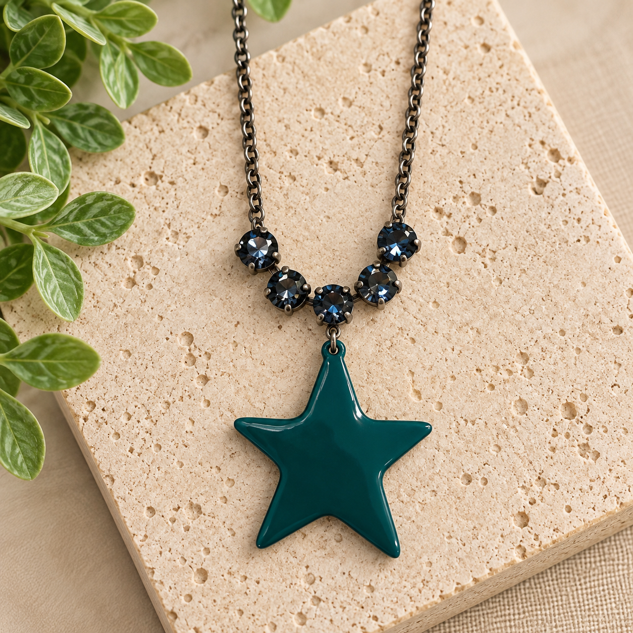 STYLA NECKLACE