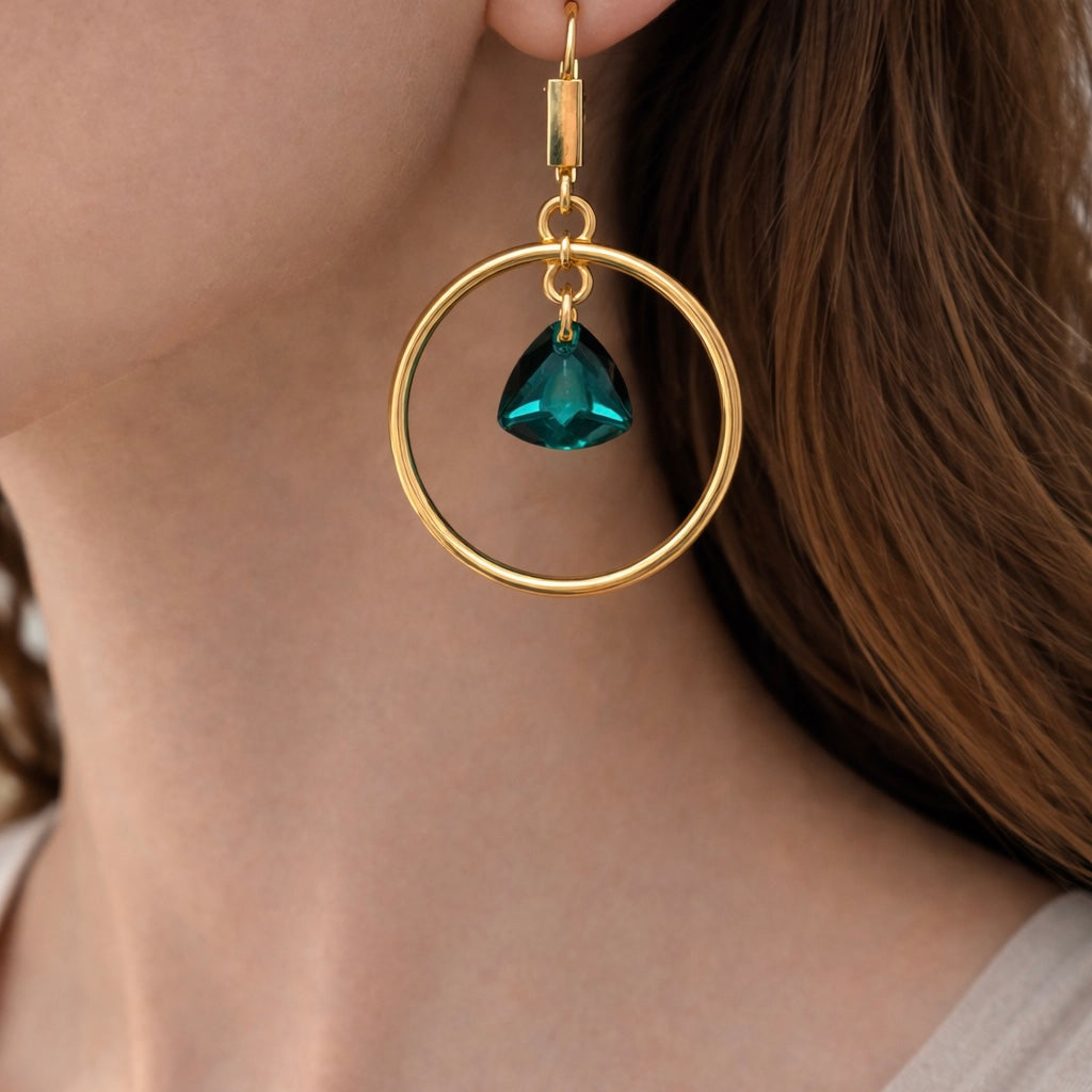 ARICA LOOP EARRING