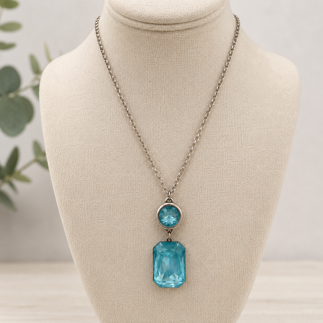 HIRA NECKLACE