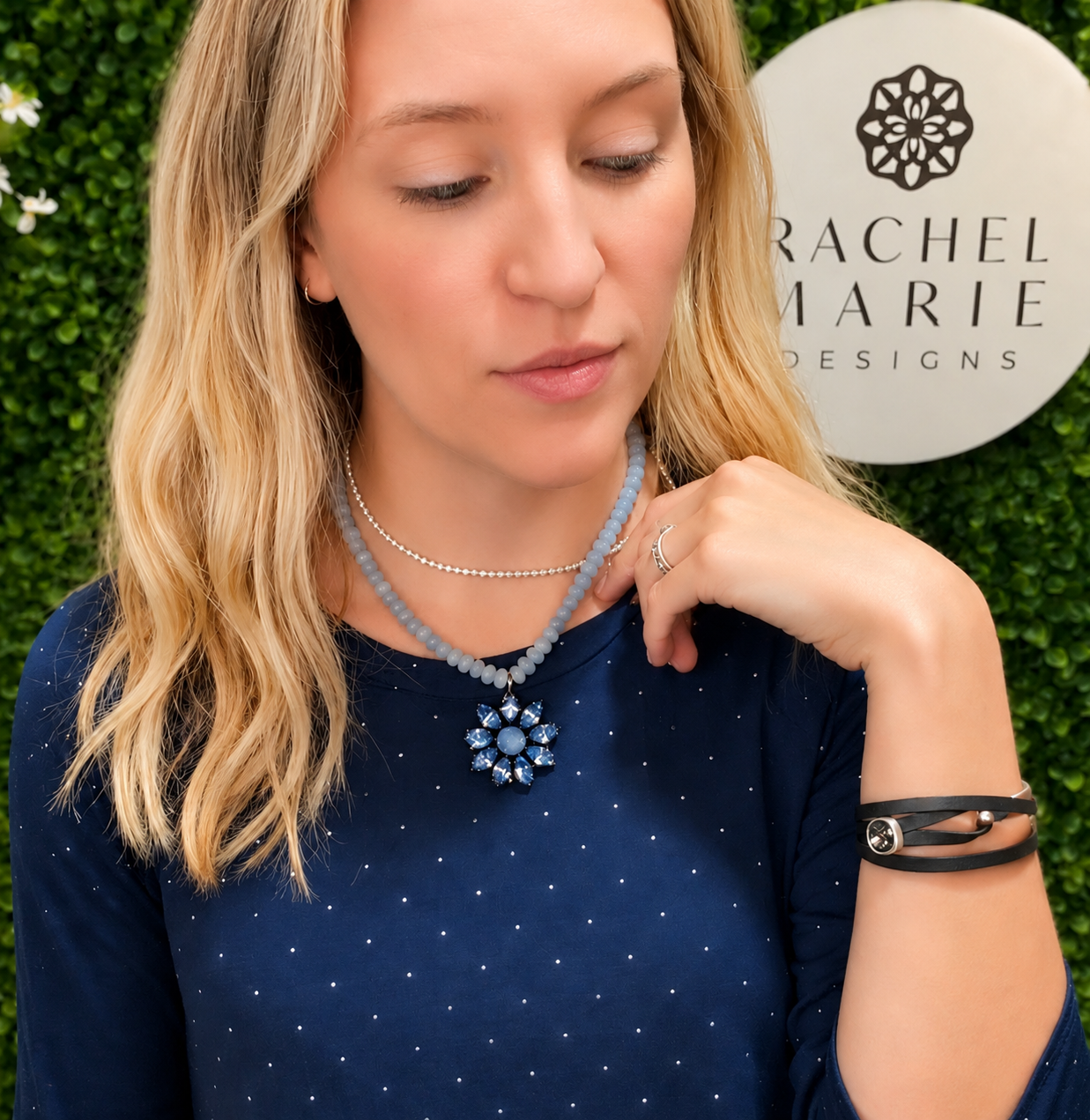 DAISY BEADED NECKLACE