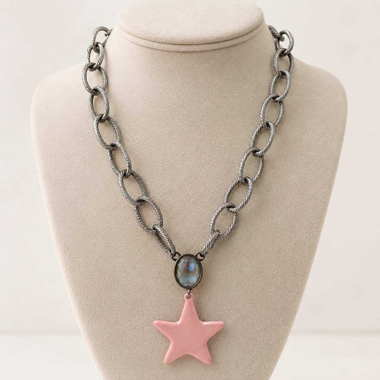 DEENA NECKLACE