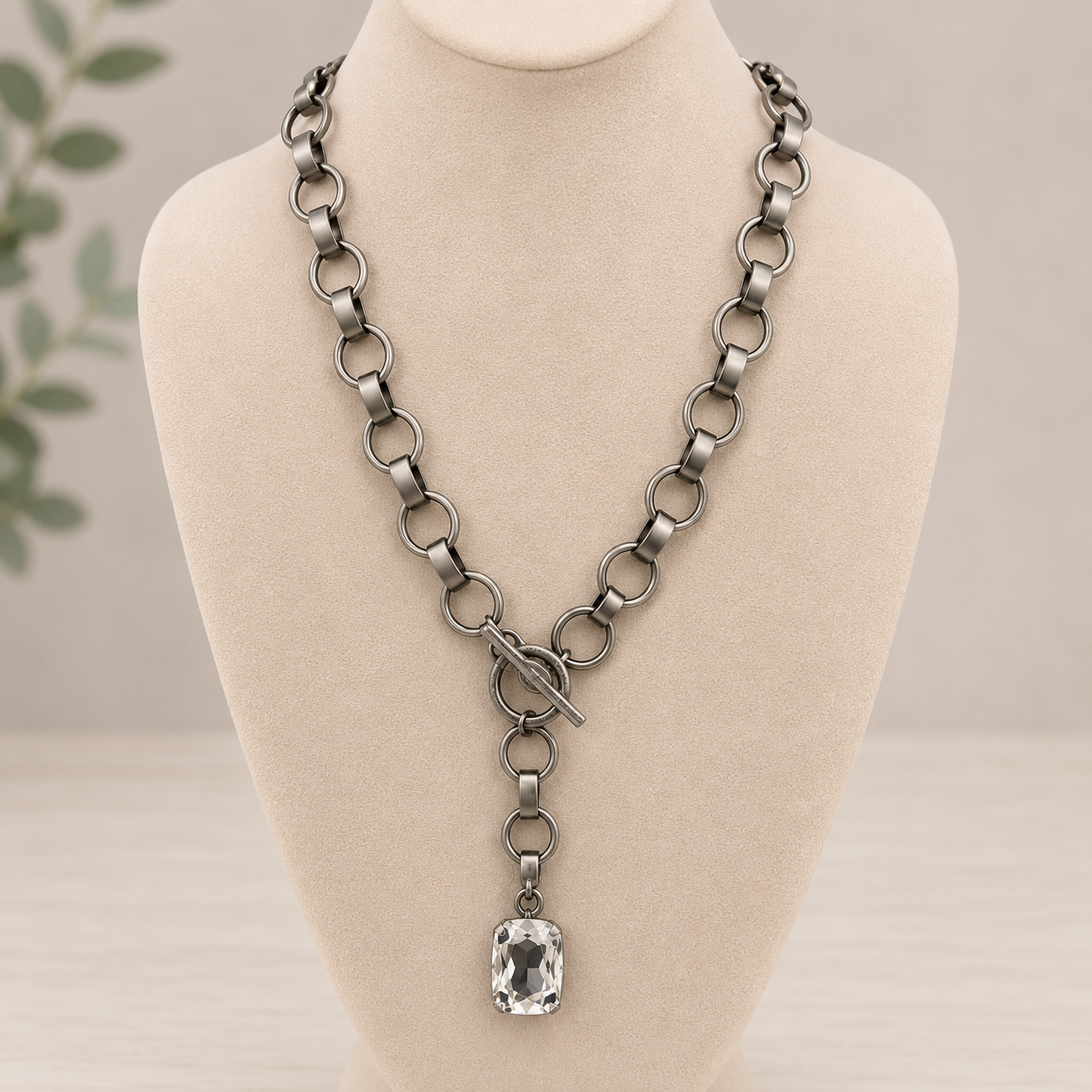 RYKER NECKLACE
