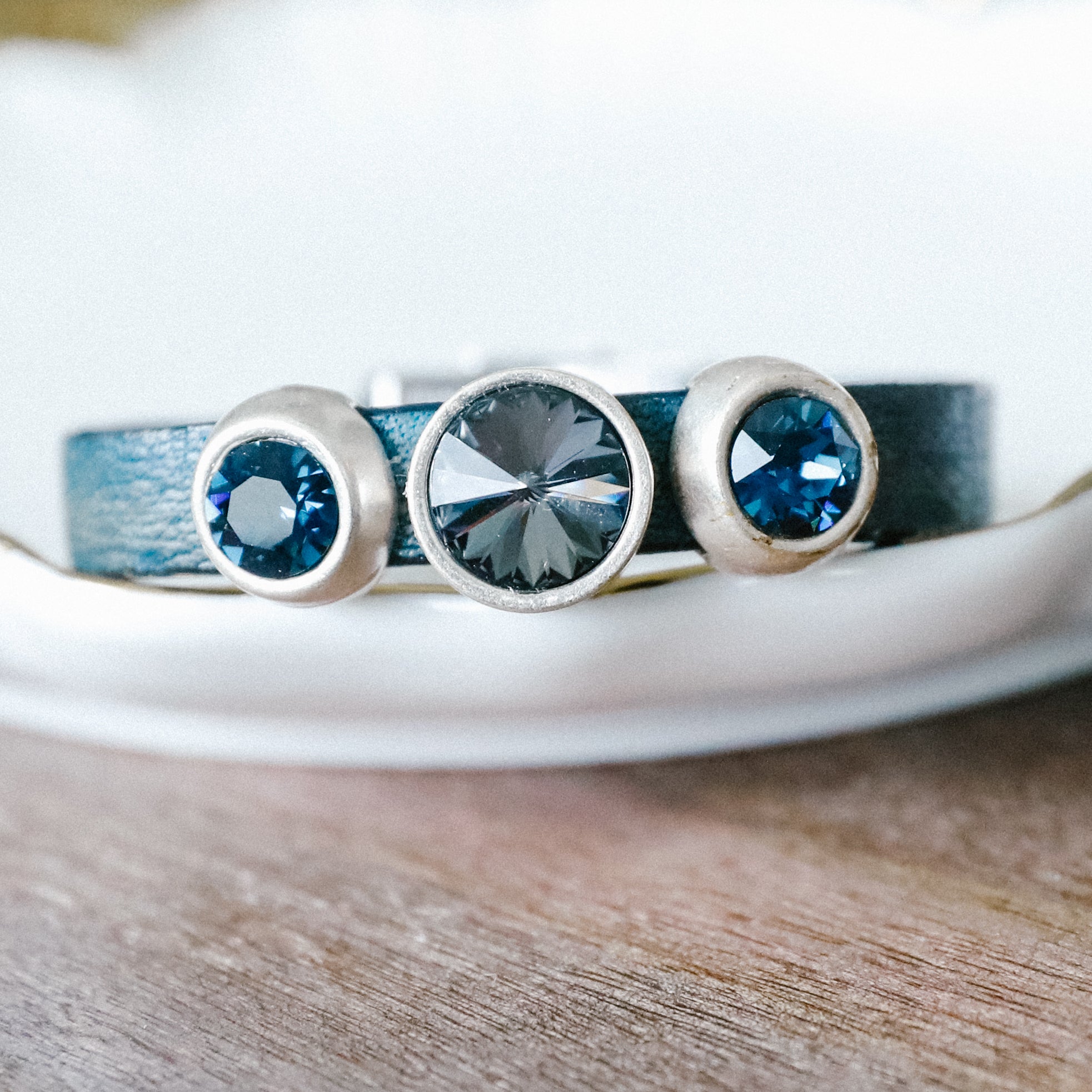 CECE LEATHER BRACELET