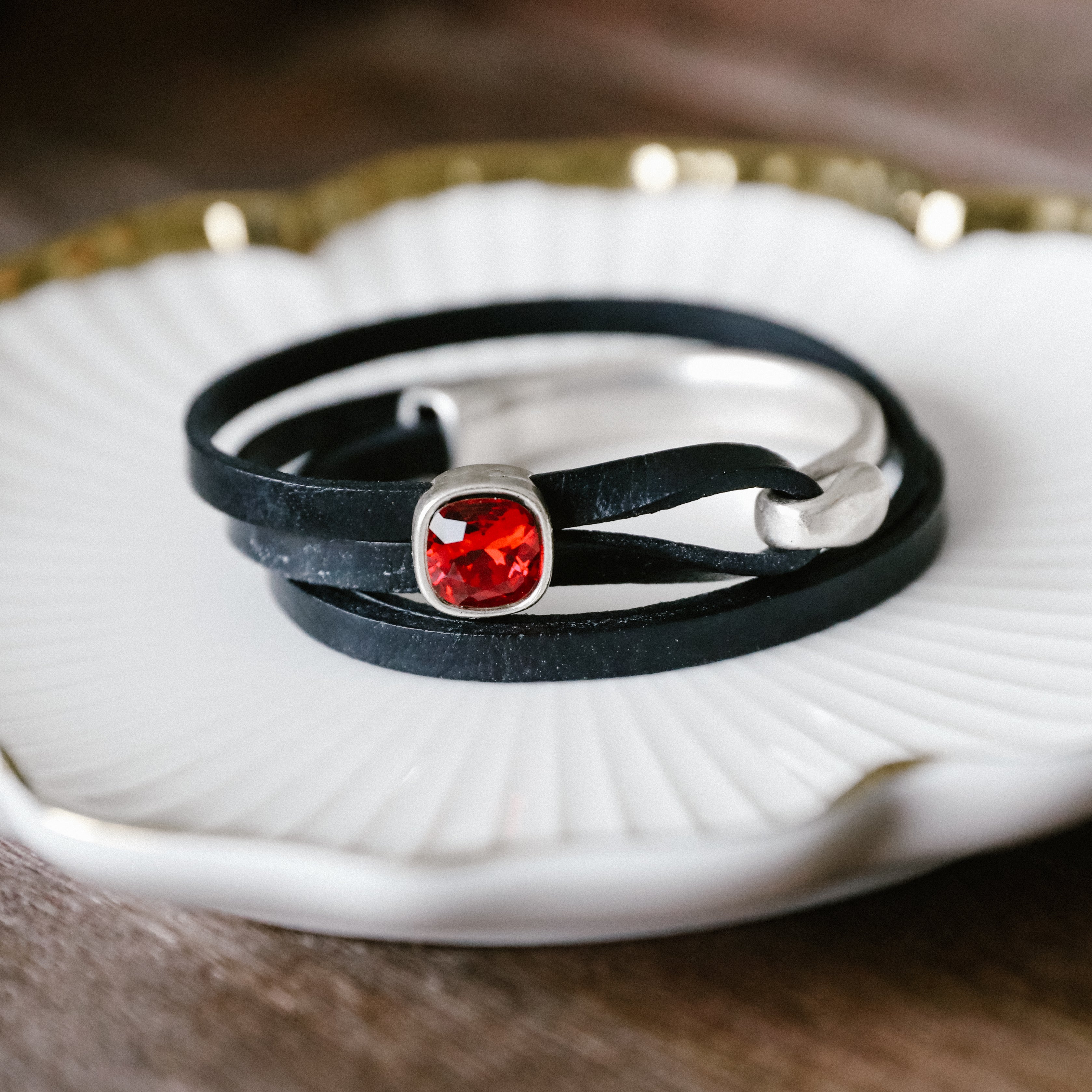 COCO LEATHER WRAP BRACELET