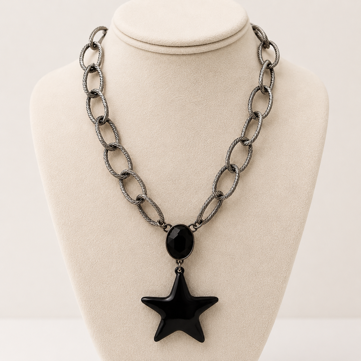 DEENA NECKLACE