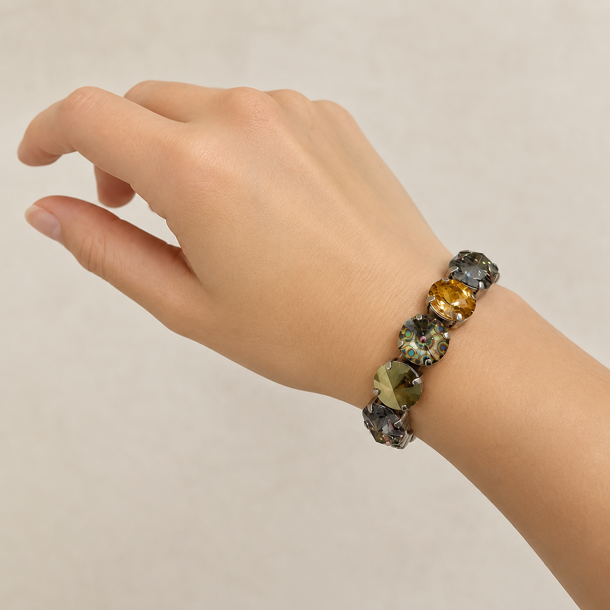 BARB BRACELET LIVEBOX