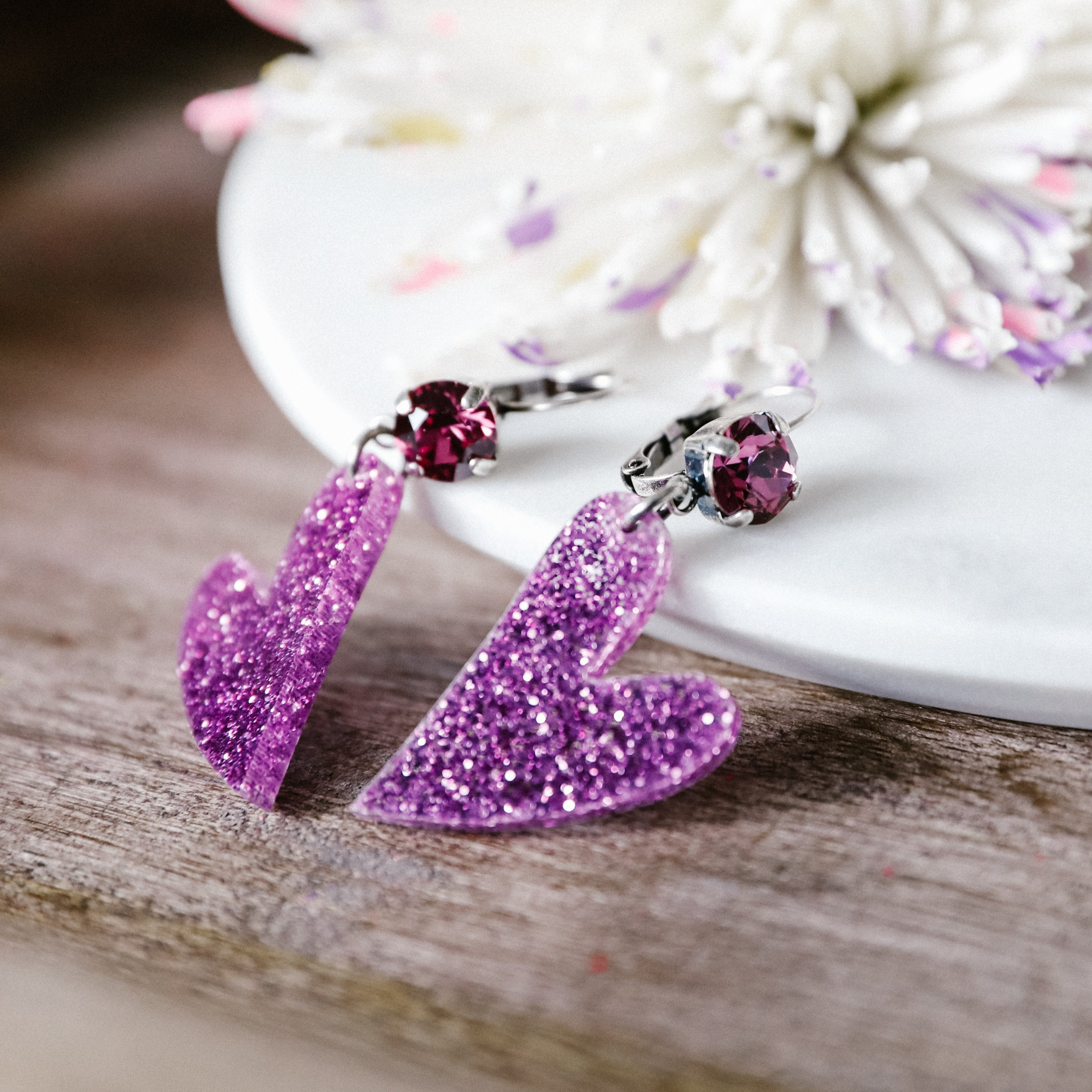 DARLING HEART EARRING