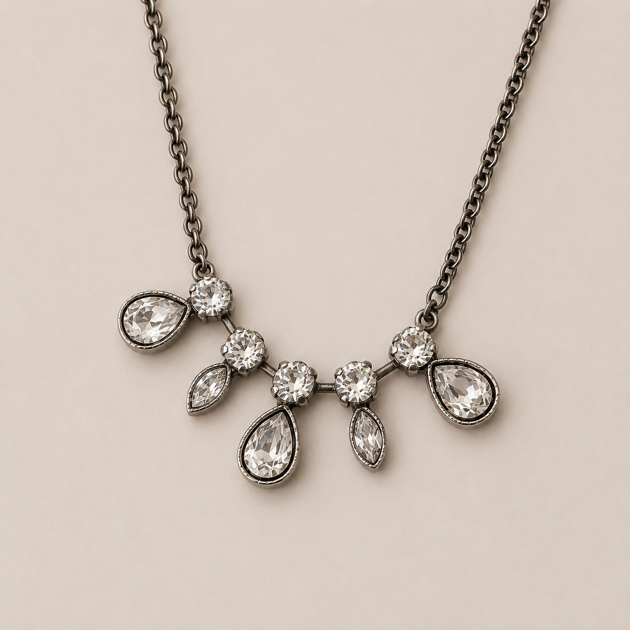 DEANNE NECKLACE