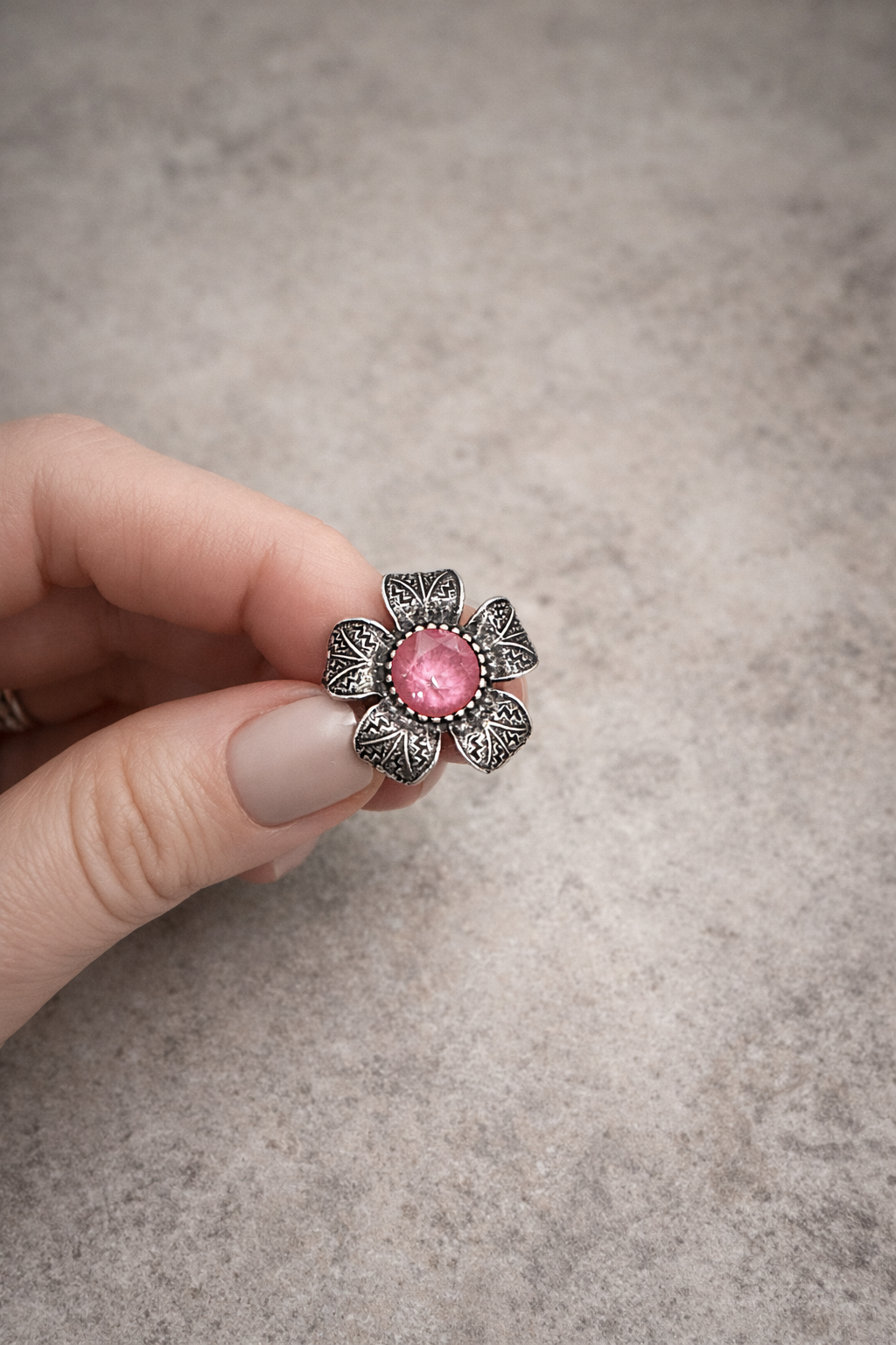 FLORAL FLING RING