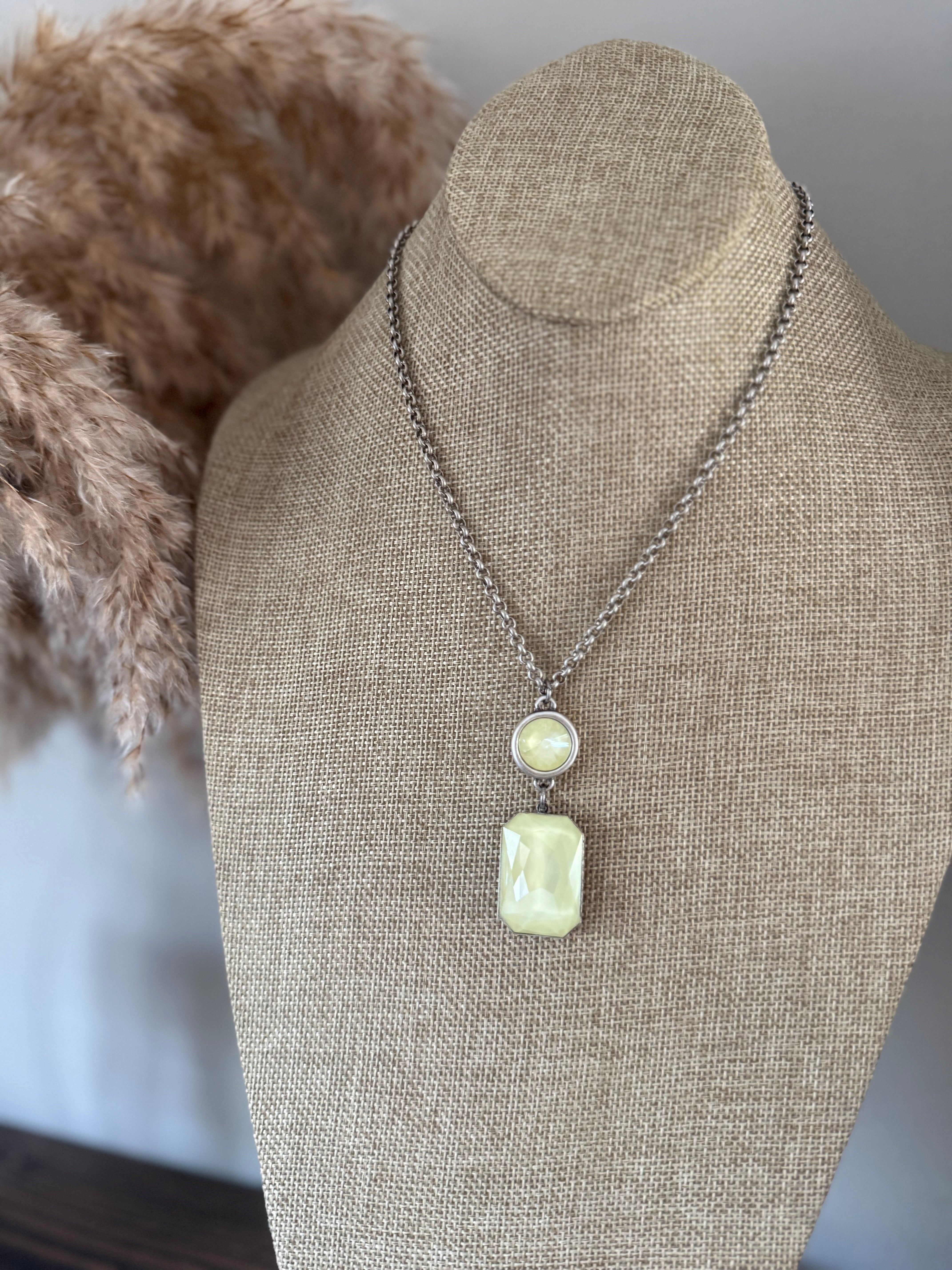 HIRA NECKLACE