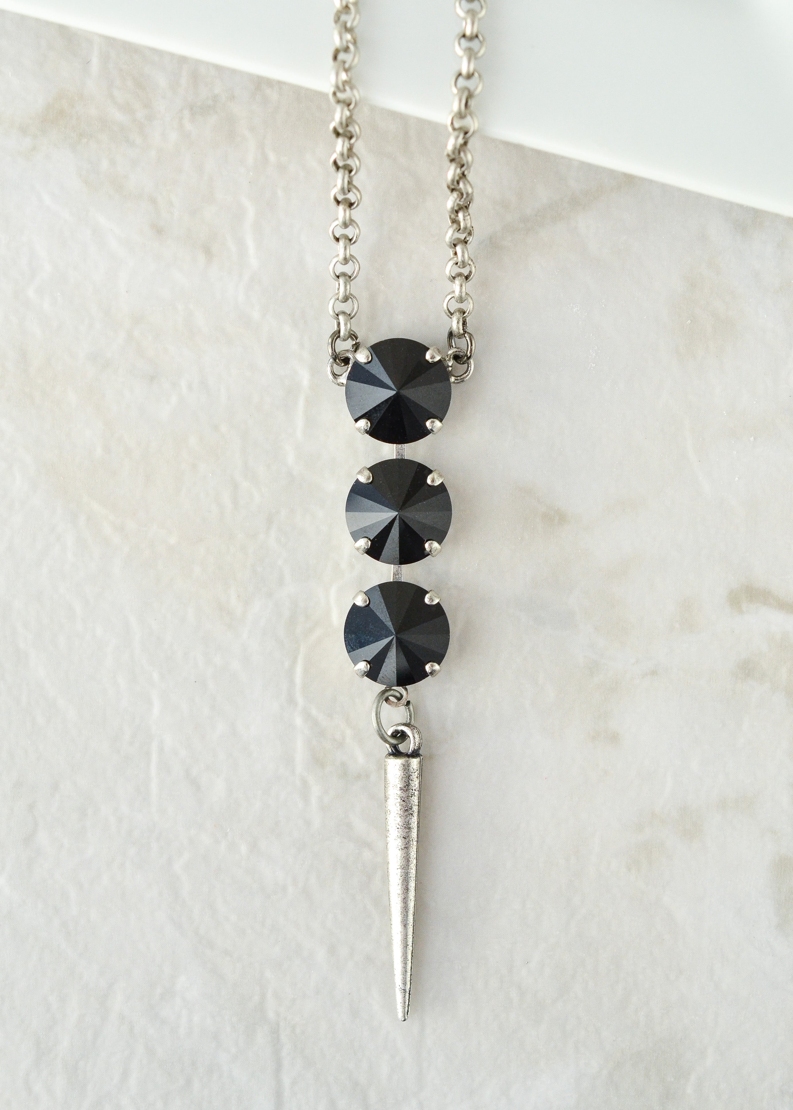 KAREN SPIKE NECKLACE