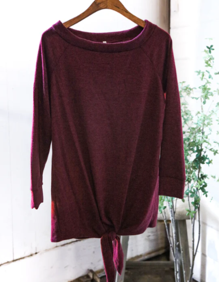 KNOT YOUR AVERAGE TOP