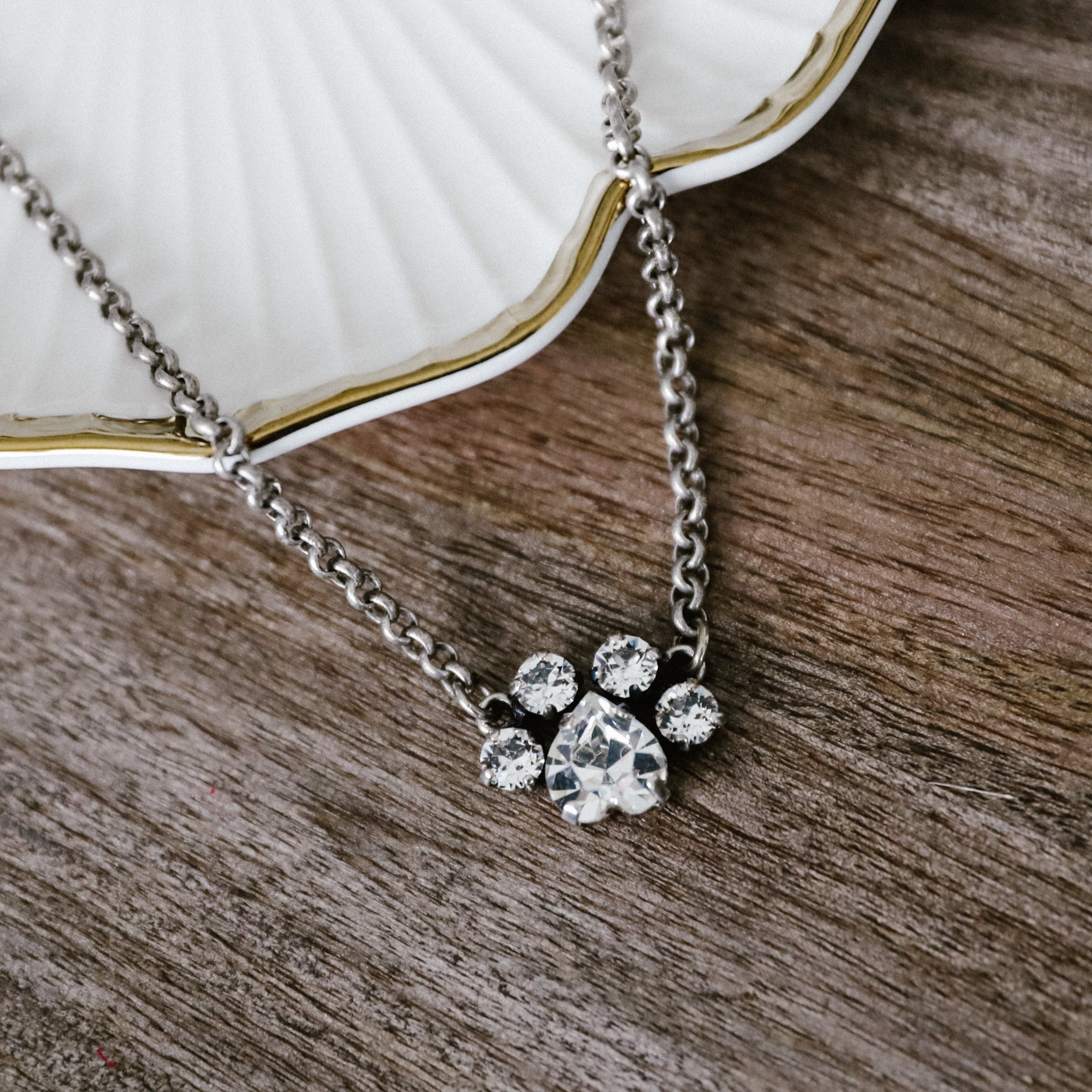 MITSY CRYSTAL PAW NECKLACE