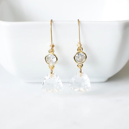 NEW CASTLE EARRING