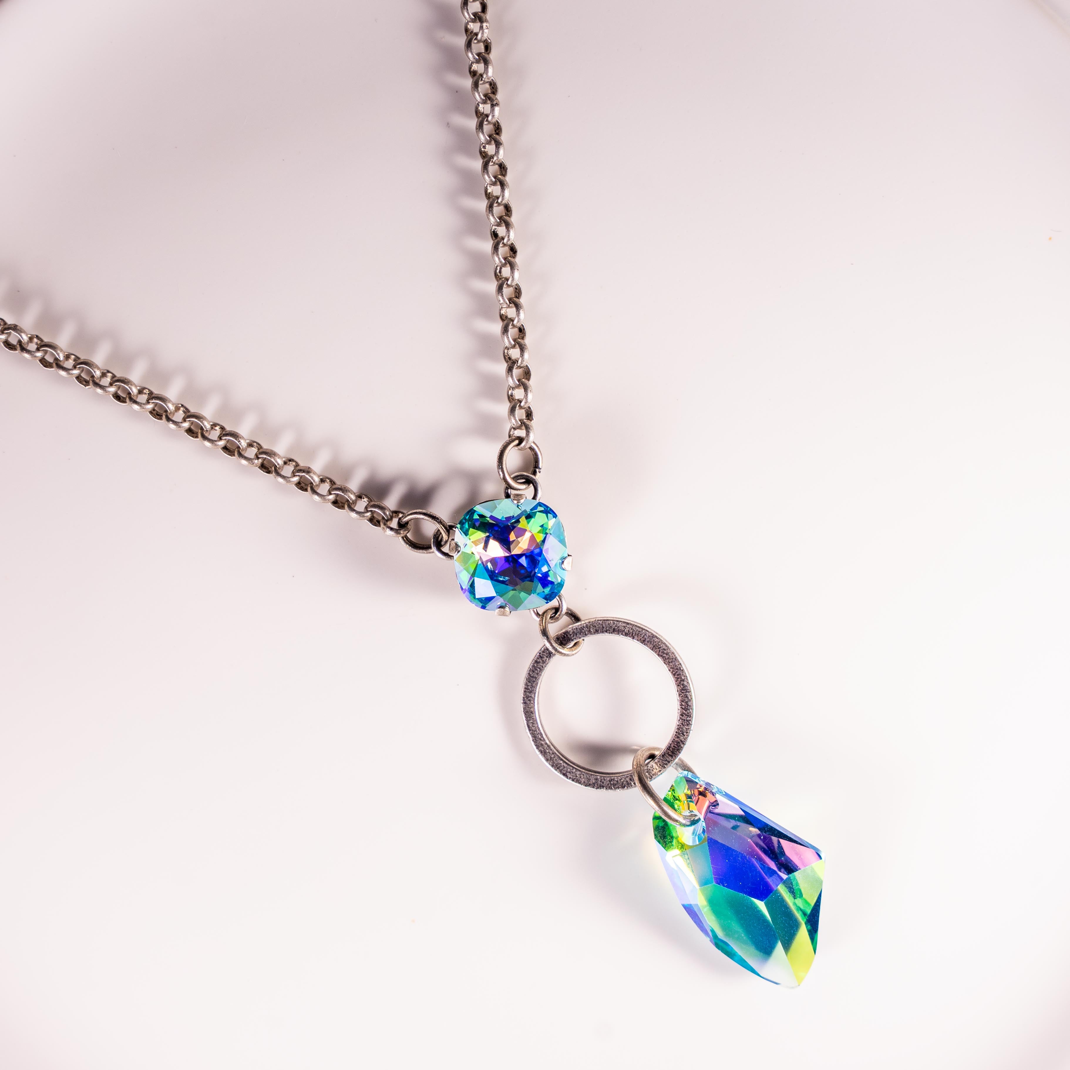 OCEANA LONG PENDANT NECKLACE