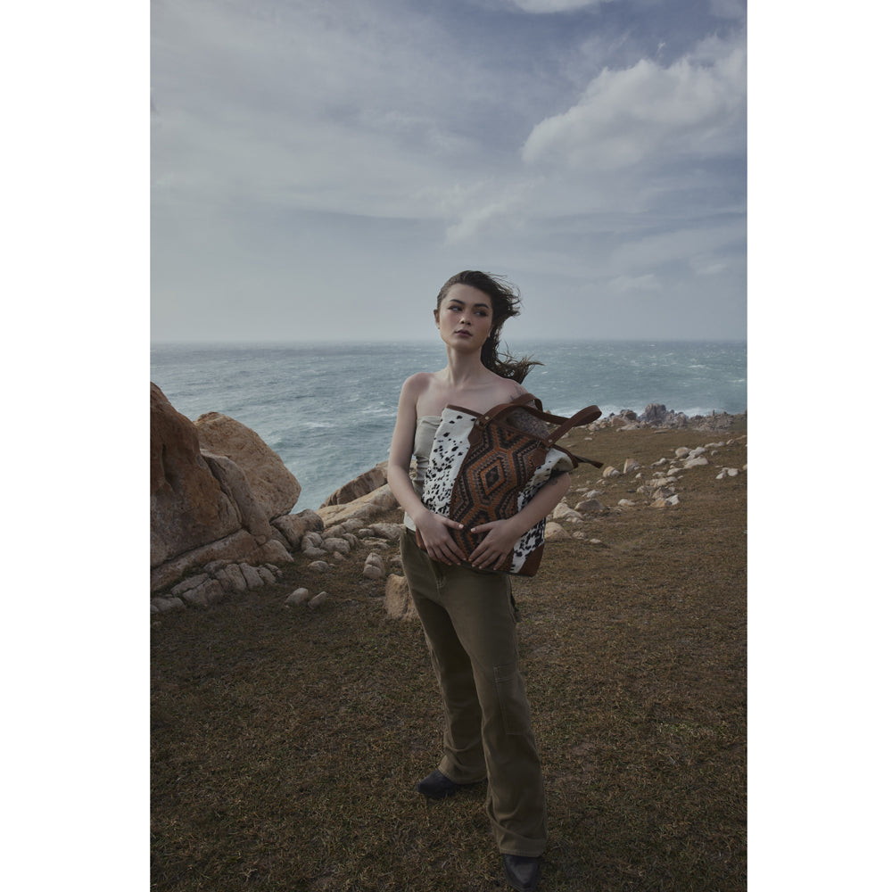 STONE VALLEY TOTE BAG