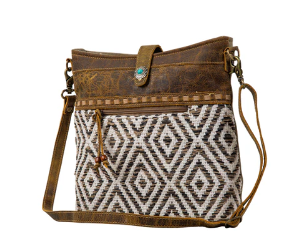 SAND WEAVER SHOULDER BAG