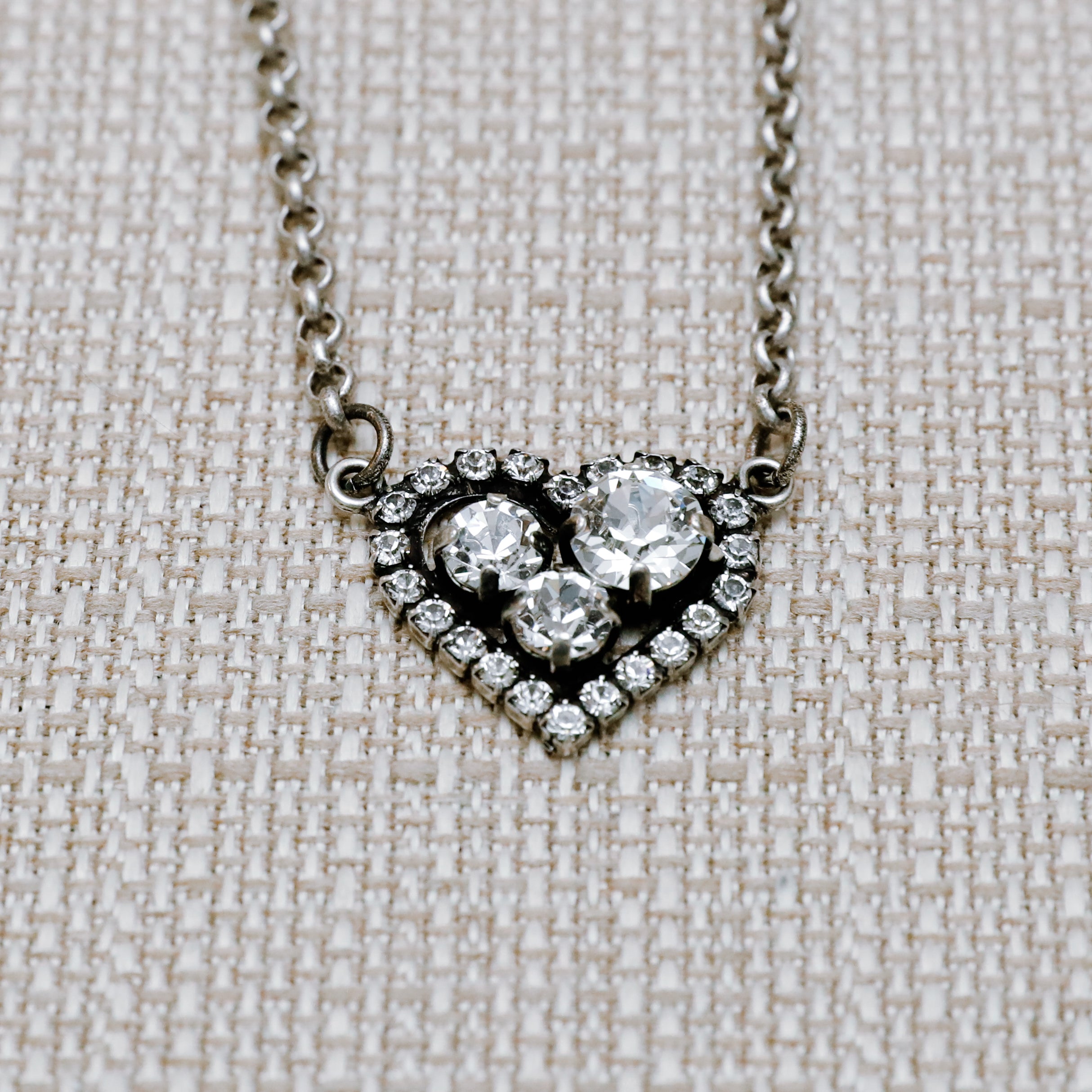 VIVA HEART NECKLACE