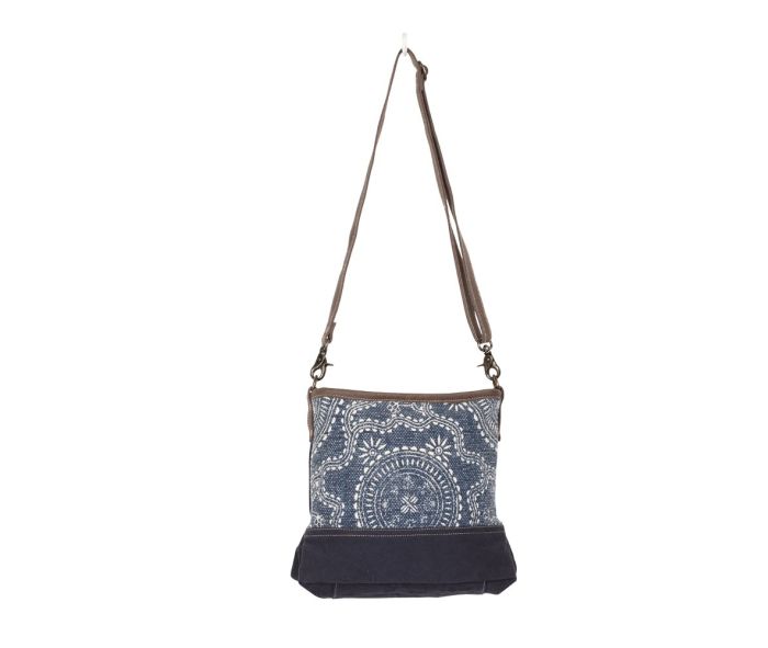NAVY KILIM SHOULDER